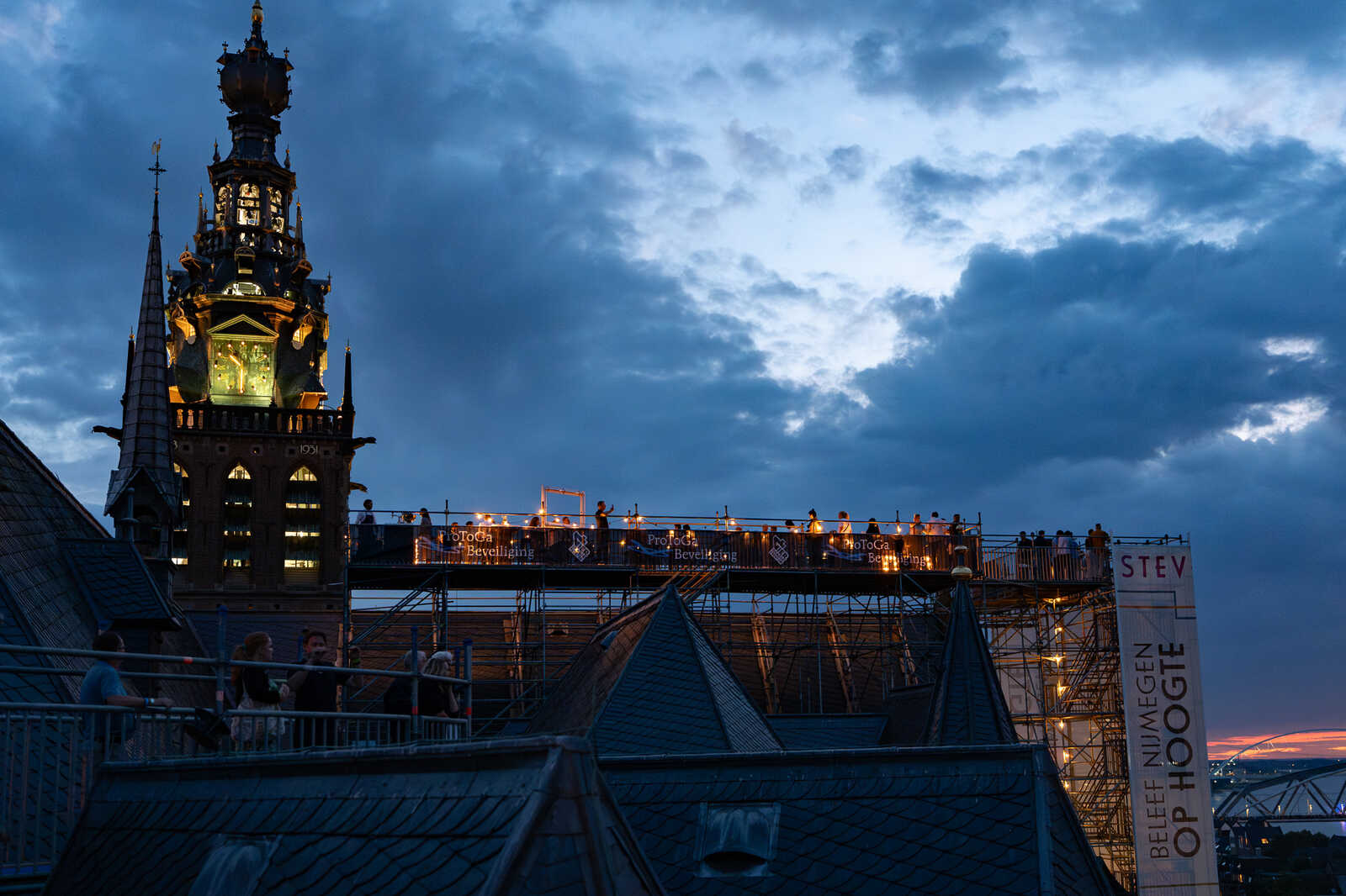 13 07 2025 2230 Vierdaagsefeesten Jan Willemde Venster 080 skywalk