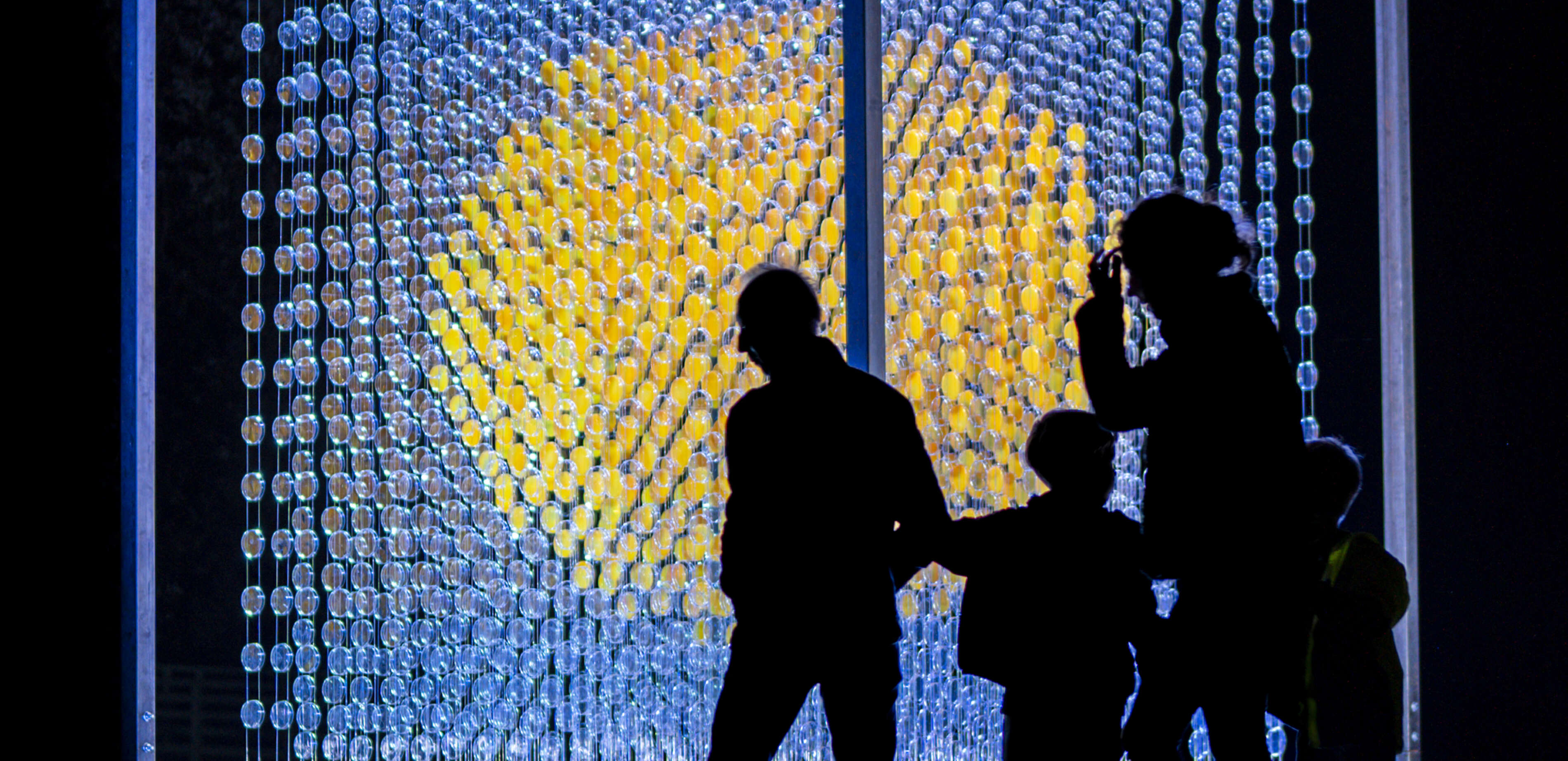 2022 fotografie door Yoas Huwaë kunstwerk door Sandipan Nath Sebastiaan Smink