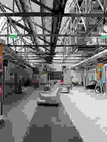 Placeholder for Doonroosje X makersplaats extra beeld More or Less Design