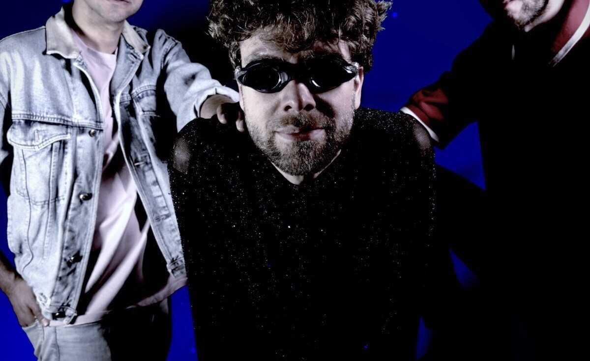 64bdaac4 9403 42ae 9854 51a4a20e42d9